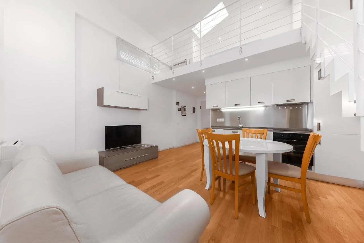 Apartamento Casa Da Suite Luna Milão